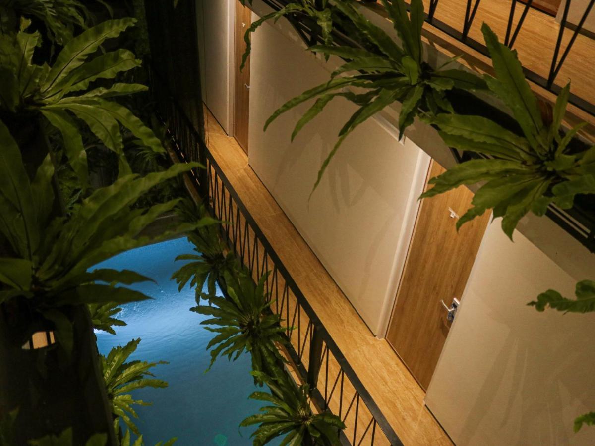 Rion Hostel בוגור מראה חיצוני תמונה