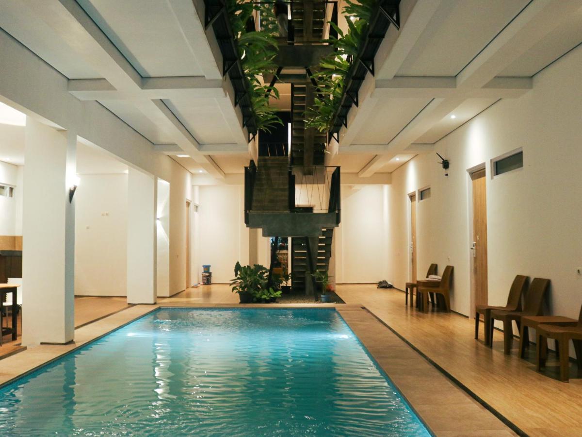 Rion Hostel בוגור מראה חיצוני תמונה