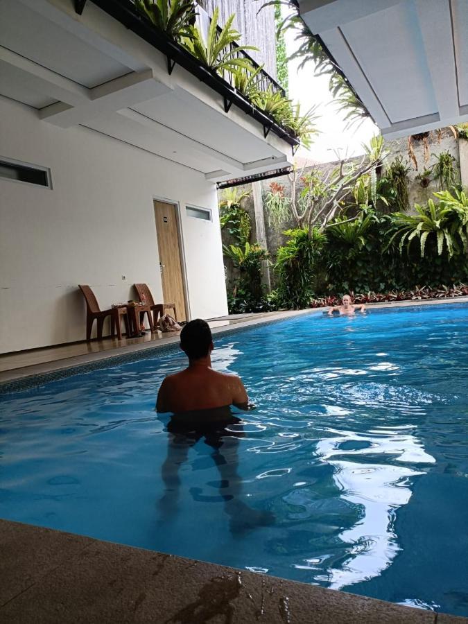 Rion Hostel בוגור מראה חיצוני תמונה